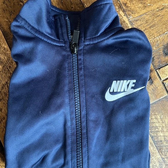 Nike Kids Blue and White Zip-Up Jacket - Picture 5 of 7